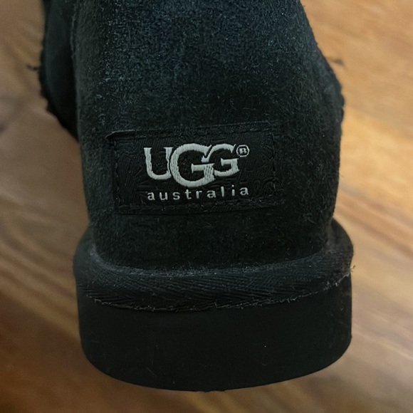 Ugg Boots - Picture 3 of 5
